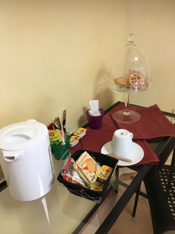 拉盖思特豪斯住宿加早餐旅馆 Poirino 外观 照片